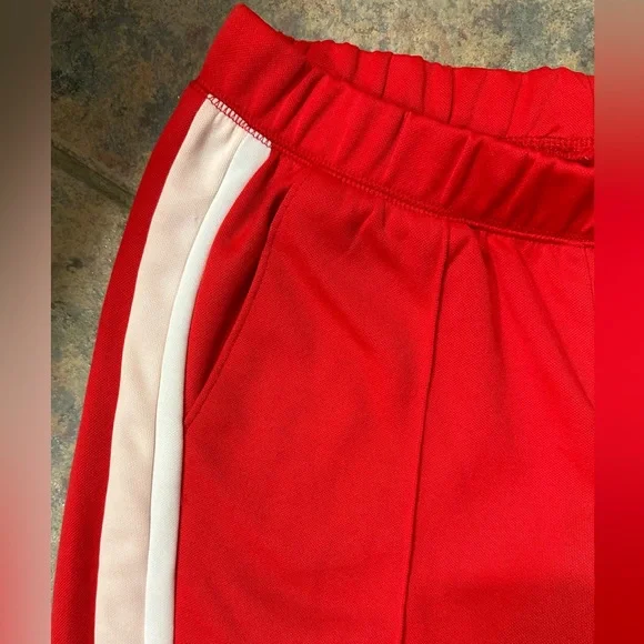 old navy red & white with light pink striped capris, size small - Picture 5 of 6